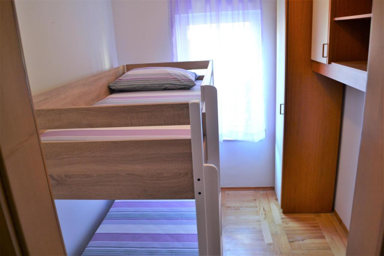 Apartment Daniela Srima Exterior photo